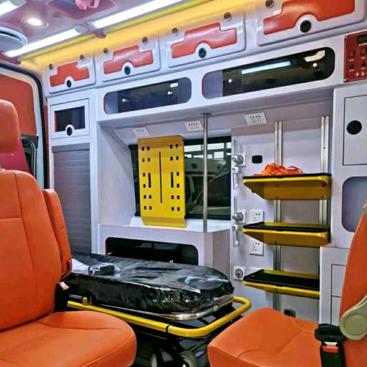 金水长途救护车护送病人租赁价格